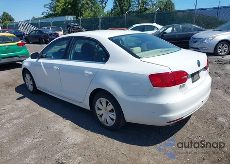 2013 Volkswagen Jetta 2.5L Se from USA, damaged, VIN 3VWDP7AJ7DM360900
